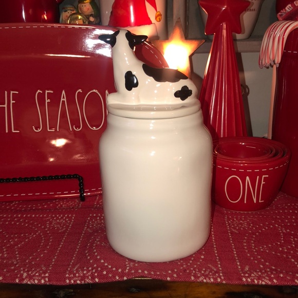 Rae Dunn FARM LIFE Baby Canister with Cow Topper - Picture 4 of 8